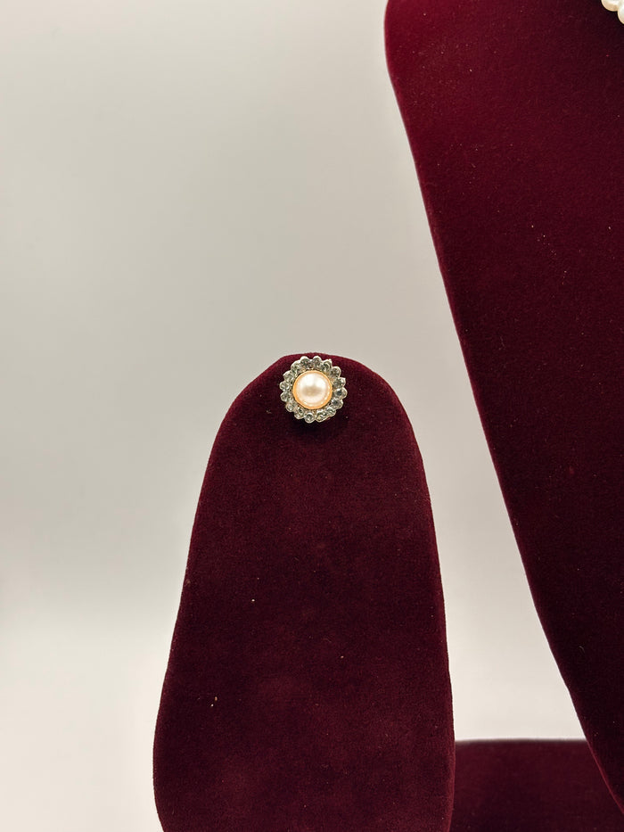 Classic Pearl Halo Pendant Necklace Fashion Jewellery for Women View 4