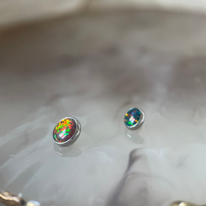 Anatometal Flat Bezel Gem End (Threaded) - Titanium