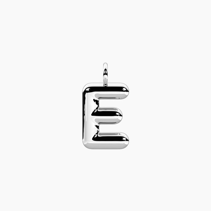 Ciondolo lettera "E"