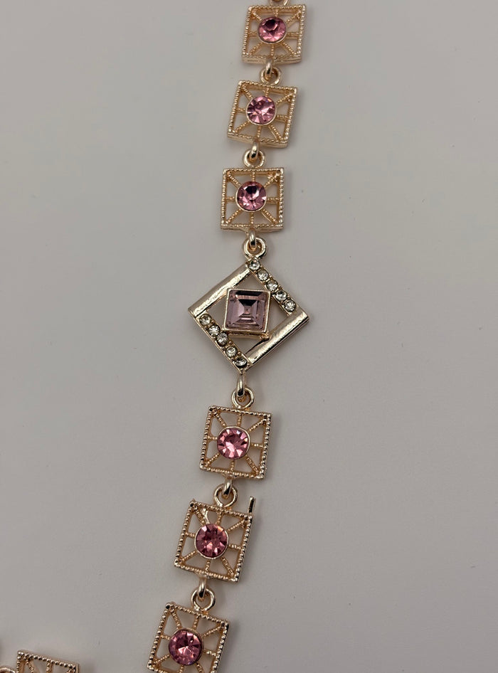 Designer Gold Geometric Floral Pendant Fashion Jewellery Necklace Set View 3