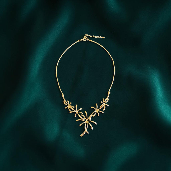 Elegant Gold Floral Necklace – Fashion Jewellery for Women