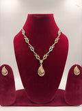 Elegant Gold Teardrop Pendant Fashion Jewellery Necklace Set