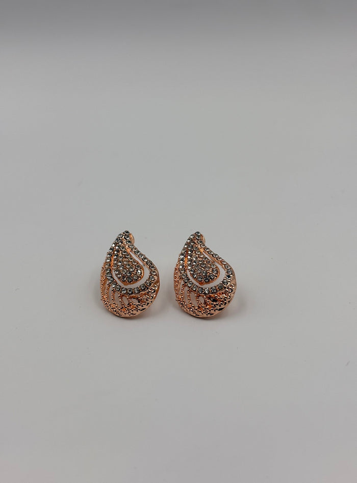 Elegant Gold Teardrop Pendant Fashion Jewellery Necklace Set View 4