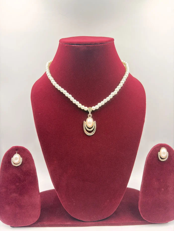 Pearl Necklace Floral Pendant Fashion Jewellery Set for Women