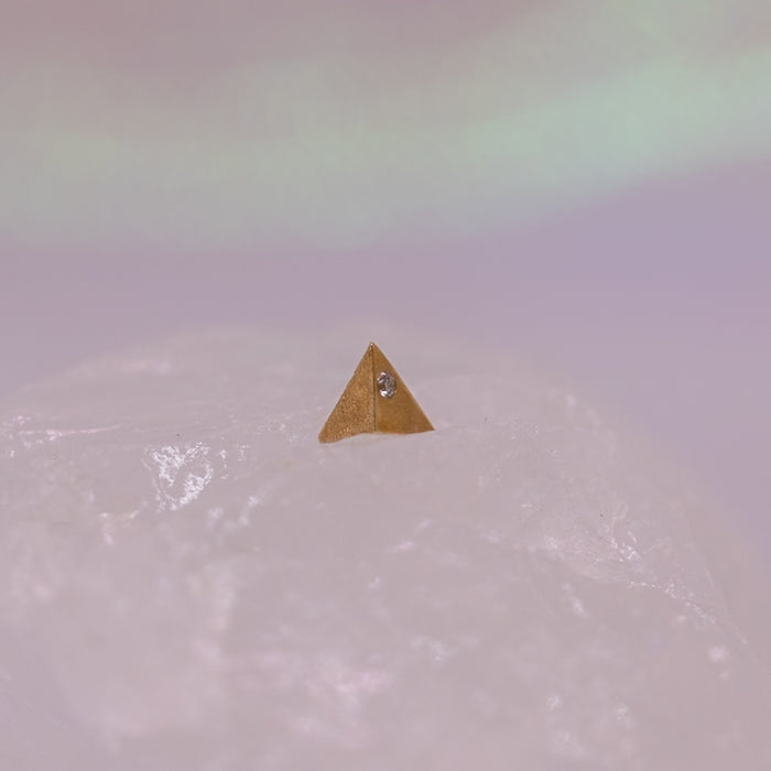 Pupil Hall Prism with Stone